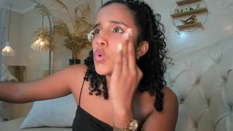 Horny Curls  online show from July 14, 10:21 am