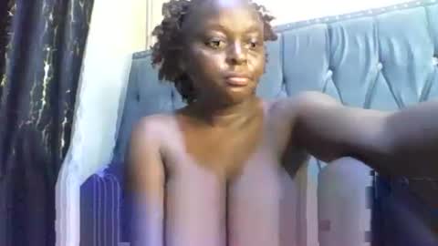 horny_ebony546069 online show from May 26, 2:22 am