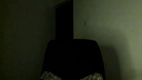 delilah online show from May 22, 7:34 pm
