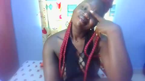 Snapshot of horny_hearts chatting on September 25, 5:28 am phanice online show from September 25, 5:28 am