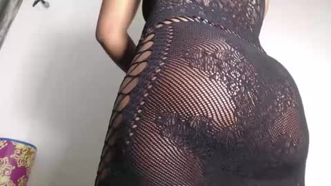 Iris online show from November 5, 7:52 pm