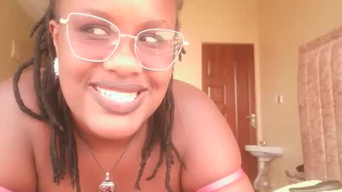 Lucy online show from November 2, 12:19 pm