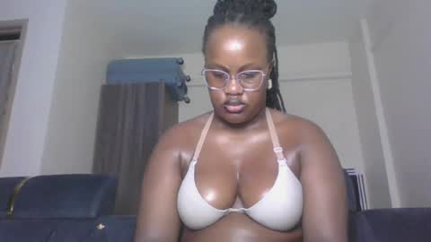 Lucy online show from July 2, 11:27 am