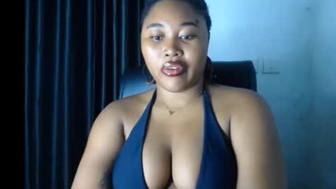 Miss Zanele online show from November 22, 8:44 pm