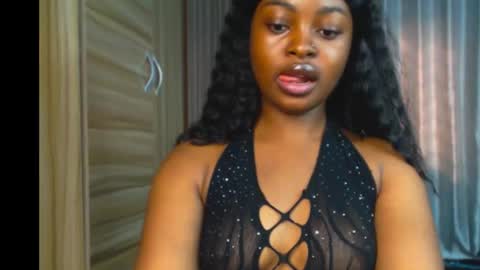 sandy online show from March 29, 8:46 am