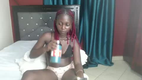 Bella online show from February 6, 6:46 pm