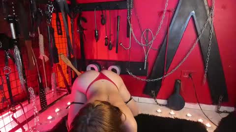 Mia Dahianaa   2  hornydahianax online show from September 19, 2:10 am