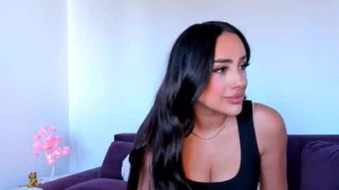 Snapshot of hornyemma_ chatting on September 19, 9:30 am Emma online show from September 19, 9:30 am