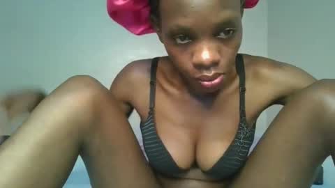 Snapshot of hornylittleprinces chatting on October 14, 4:53 pm Princes online show from October 14, 4:53 pm