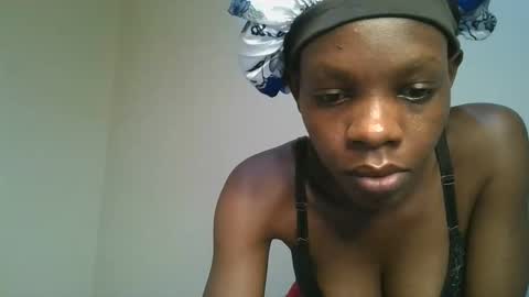 Snapshot of hornylittleprinces chatting on October 6, 10:03 pm Princes online show from October 6, 10:03 pm