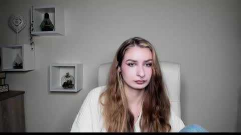 NINA online show from October 28, 7:03 am