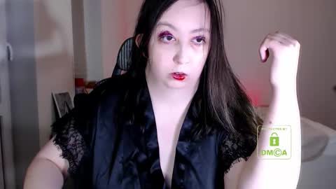 Lila online show from March 5, 4:25 pm