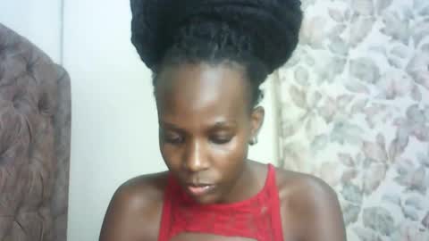 Snapshot of hot_berry2003 chatting on October 16, 6:54 pm Millie online show from October 16, 6:54 pm