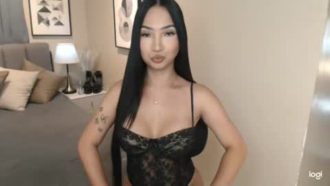 Nikki online show from July 28, 2:24 pm
