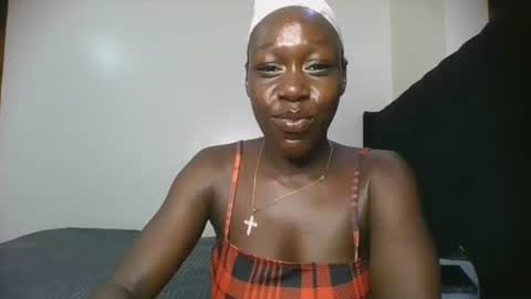 Hot petite online show from March 29, 10:47 am