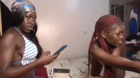 Hot petite online show from September 22, 12:42 am