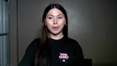 Nikki  online show from July 12, 9:54 am