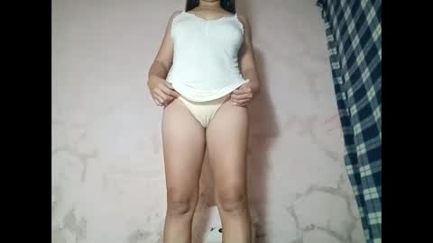 Snapshot of hot_warrios247 chatting on January 27, 8:49 pm hot_warrios247 online show from January 27, 8:49 pm