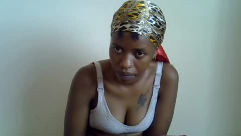 hotcatty01 online show from July 28, 2:13 pm