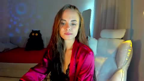 SWEET DEVILS PUSSY  online show from July 15, 1:54 am