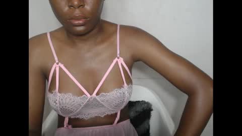 Snapshot of hotjessie0 chatting on March 9, 4:38 am hotjessie0 online show from March 9, 4:38 am