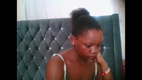 LOYCE online show from December 21, 9:13 am