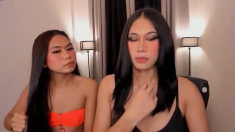 hotlestalinsandra online show from May 18, 12:09 am