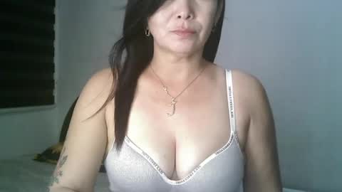 hotmamajen4u online show from July 21, 11:00 am