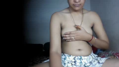 lola online show from June 16, 6:14 am