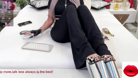 Delya- online show from December 3, 3:36 pm