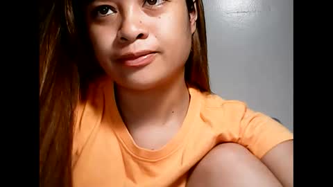 Leen online show from March 2, 11:39 pm