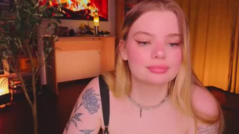 Snapshot of hottie_jane chatting on October 17, 7:06 pm Jane online show from October 17, 7:06 pm