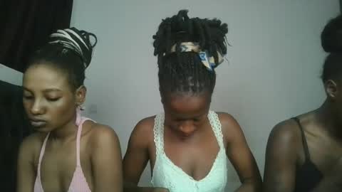 hottie_mistie online show from July 5, 5:13 am