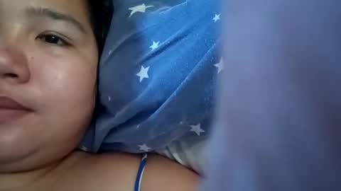 hottiecum27 online show from May 11, 10:29 pm