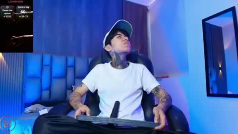 Juls online show from July 28, 6:53 pm