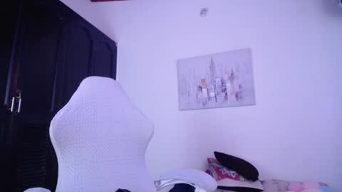 Snapshot of hubena_tgn chatting on October 12, 8:22 pm hubena_tgn online show from October 12, 8:22 pm