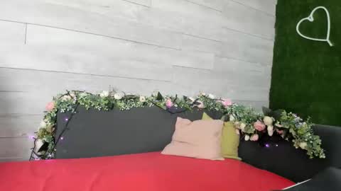 Erin online show from January 6, 4:27 am