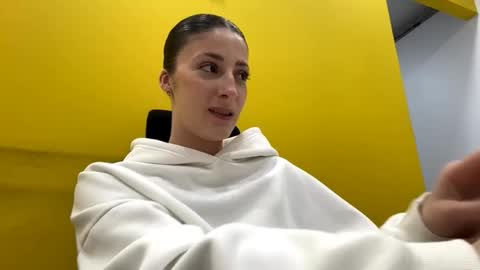 Alice online show from March 25, 3:37 pm