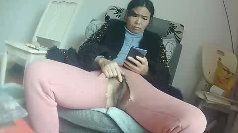 hujiajia520321431 online show from March 18, 6:51 am