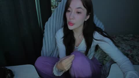 Snapshot of hyorinmaruu chatting on December 4, 9:29 am maru online show from December 4, 9:29 am