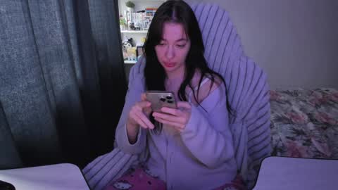 Snapshot of hyorinmaruu chatting on December 8, 4:25 am maru online show from December 8, 4:25 am