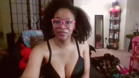  HysteriaHeels  online show from May 7, 4:06 am