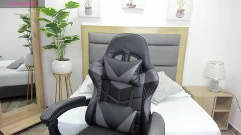 Eli online show from February 23, 2:14 am