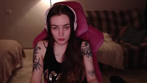 Snapshot of i_love_icecream chatting on March 7, 2:56 pm elisabeth online show from March 7, 2:56 pm