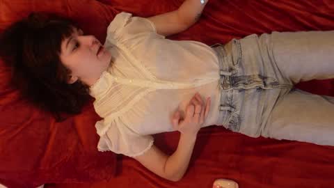 Olive online show from November 30, 12:15 am