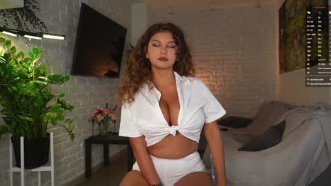 just Ayla online show from October 15, 6:43 pm