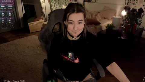 Meg  online show from January 11, 5:41 am