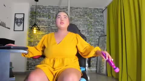 Snapshot of iam_samy chatting on December 20, 12:16 pm Samy online show from December 20, 12:16 pm