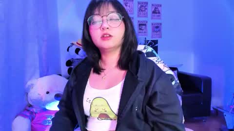 Snapshot of iam_zoechan chatting on September 21, 4:22 am Zoe 3 online show from September 21, 4:22 am