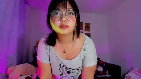 Snapshot of iam_zoechan chatting on September 9, 12:21 am Zoe 3 online show from September 9, 12:21 am